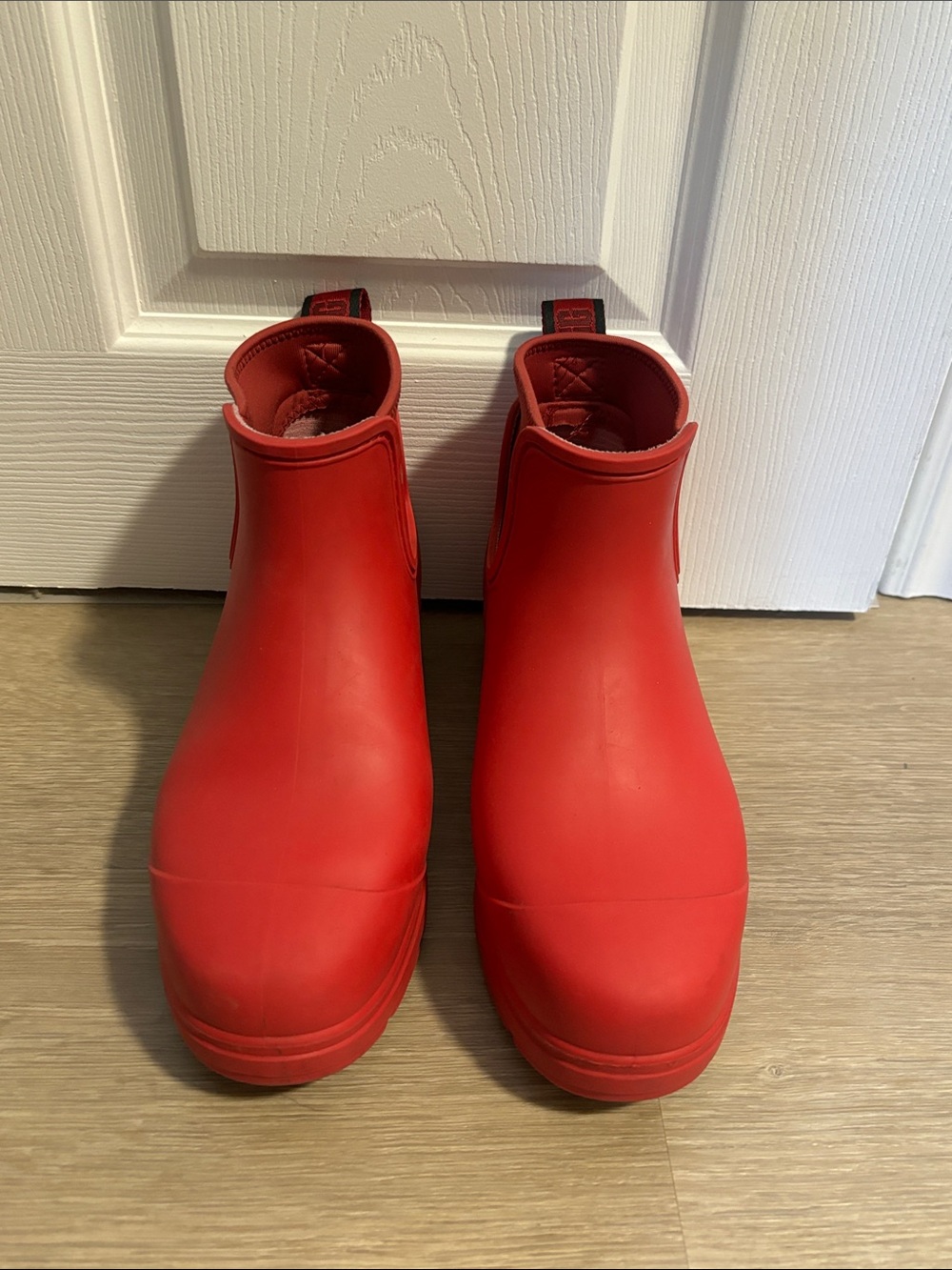 UGG droplet rain boot